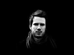 How To Make Black And White Portrait Photoshop Tutorial Youtube Photoshop Portrait Editing Photoshop Portrait Tutorial Portrait Photoshop