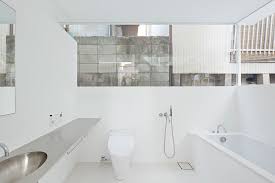 Welche kriterien es bei dem bestellen seiner japanisches badezimmer zu beachten gilt. Treppenspiel Wohnhaus In Japan Detail Magazin Fur Architektur Baudetail