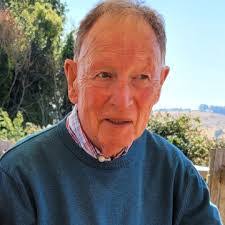 Eileen Bliss's Instagram, Twitter & Facebook