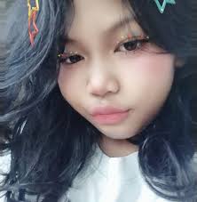 Stephanie Devine in people