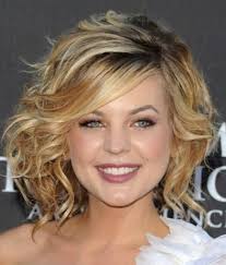 Are you wondering what to do with to look best with an oval face? 81 Stunning Curly Hairstyles For 2021 Short Medium Long Curly Hairstyles Style Easily