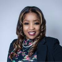 Tia Mason's Instagram, Twitter & Facebook