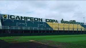 Estadio norberto tomaghello 20.000 seats. La Gloria Eterna Para Defensa Y Justicia El Recuerdo De La Sudamericana En El Estadio Tyc Sports
