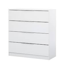 Wykonana została z aluminium w matowym białym kolorze, natomiast wewnątrz klosza jest pomalowana na odbijający. Pin Auf 1000 Carpet Ideas Living Room