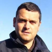 1400+ perfiles de «Geraud»