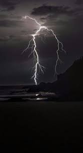 Black And White Lightning Bolt Wallpaper Most Beautiful Iphone Wallpapers Page 9 Lightning Storm Lightning Photography Nature Photography