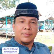 Senyum Bahagia (Asops) Panglima TNI Mayjen TNI Gabriel Lema, Melihat Ananda  Nikeferus R, Lulus Pendidikan Akmil