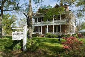 Ashley Oaks Mansion In Jonesboro Georgia Vacation Inspiration Southern Vacations Scenic