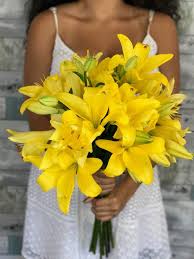 Romantic messages to send with flowers. Yellow Mood Beautiful Bouquet Of Flowers Same Day Flower Delivery Flower Delivery