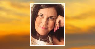 Shanna Webster's Instagram, Twitter & Facebook