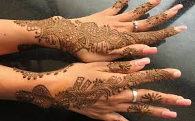 The design of the henna tattoo differs, depending on the artist and also location. Boston Tats New Haven Ct