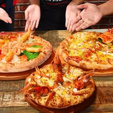 Order online and get the best pizza delivered to you. Us Pizza Malaysia Klook Malaysia