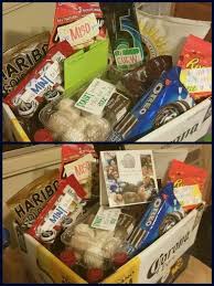 Food Pun Care Package I Made This Welcome Back Box For My Boyfriend When He Returned From Being Stationed In Japan Majority Uberlebenspaket Geschenke Paket