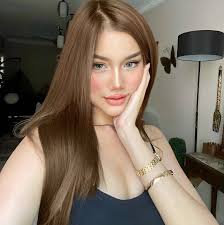 call me ugly or what‚ chill y'all‚ i'm only 16