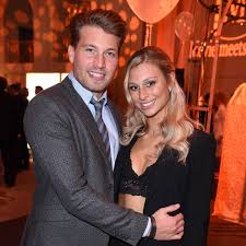 Vanessa Schmitt Hot - Hidden Gems