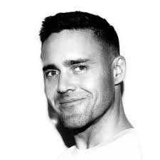 Karla Boyle's Instagram, Twitter & Facebook