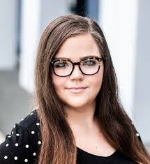 Taylor Figueroa's Instagram, Twitter & Facebook