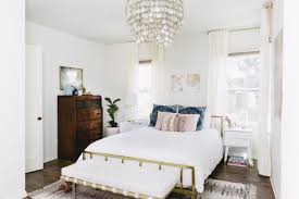 Cohesive Confidence In Los Angeles Havenly S Blog Modern Feminine Bedroom Luxurious Bedrooms Home Decor
