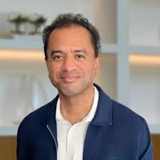 Kochi's AL Jacob flyover opens to public