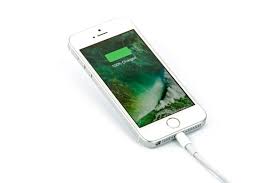 Benarkah Baterai iPhone Bisa Overcharge? Ini Dia Jawabannya (Easy)