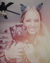 Addison Right Addison Rae