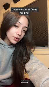 Im hearing yall fire🔥 and ice🧊! #tarot #psychic Find my socials in my  bio! Just click the #linktree :/sofiamolinari ! Sofisbeingnosy is my only  account! I would never reach out to yall!