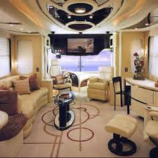 Motorhome Interior Not Too Shabby Rv Interior Caravan Interior Luxury Caravans