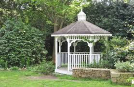 Das walmdach ist in der herstellung und dachdeckung etwas aufwendiger als das satteldach und somit auch etwas teurer. Pavillon Dach Decken Schritt Fur Schritt
