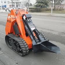 What can i do with a skid steer? China Superb Machine Newland Brand W720t Track Type Mini Skid Steer Loader Small Loader With High Cost Performance For Sale China Mini Skid Steer Loader Mini Skid Steer