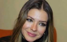 Qué famoso personaje de la TV ayudó a Wanda Nara a conseguir casa en  Estambul