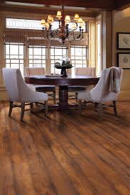 Rustic Farmhouse Dining Room Flooring Designs Flooring America In 2020 Hardwood Floors Wood Laminate Flooring Furniture