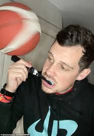 Anthony Lefley's Instagram, Twitter & Facebook