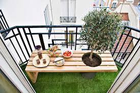 Astuces et conseils pour créer un intérieur fonctionnel, agréable à petit prix que l'on soit propriétaire ou locataire. Balcon Idee D Amenagement Exterieur Special Petite Surface