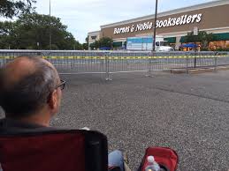 Last friday, barnes & noble booksellers finally left its roots behind; Barnes Noble In Howell Is Closing