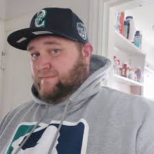 Derek Severson (@Dichiro911)