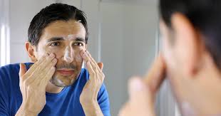 Guy in His 30s Decides It's Finally Time to Start Washing Face at Night