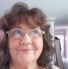 Woman saved by alert strangers in marketplace