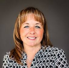 Leanna Bird's Instagram, Twitter & Facebook