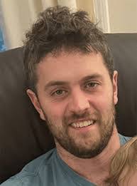 Dara Karac's Instagram, Twitter & Facebook