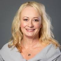 Tara Mcmorris's Instagram, Twitter & Facebook