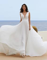Achetez en toute sécurité et au meilleur prix sur ebay, la livraison est rapide. Pronovias Leading Global Luxury Bridal Brand