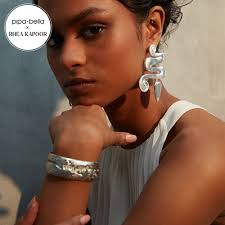 Buy Rhea Kapoor x Pipa Bella Silver Toned Textured Cuff Bracelet Online