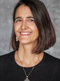 Laura Lomas's Instagram, Twitter & Facebook