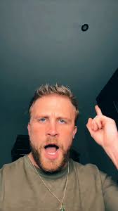 America, am I RIGHT?! 👀😂