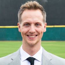 Aaron Cox (@TheAaronCox)