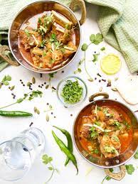 Paya Curry Mutton Trotters Two Cloves In A Pot Recipe In 2021 Curry Curry Meatballs Paya Recipe