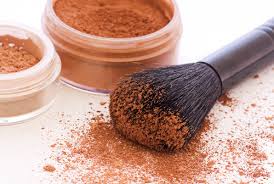Resultado de imagen de bases de maquillaje polvo