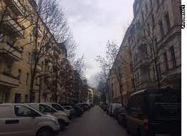 In den vergangenen 20 jahren wandelte sich der prenzlauer berg vom szenebezirk mit vielen clubs zum beliebtesten wohnviertel in berlin. Wunderschone Sanierte Altbauwohnung In Prenzlauer Berg