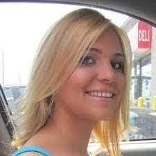 Nicole Minerva's Instagram, Twitter & Facebook