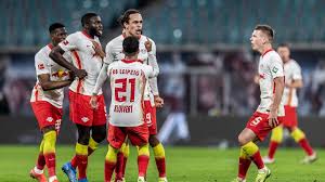 Leipzig rettet remis in wildem topspiel gegen gladbach. Der Ligastheniker Rb Leipzig Beweist Big Point Mentalitat So Kann Nagelsmann Auch Meister Werden Eurosport